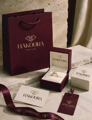Hakoura bag and ring box